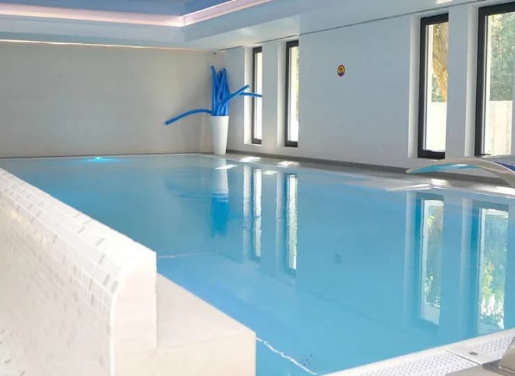 W strefie Wellness znajduje się m.in. basen