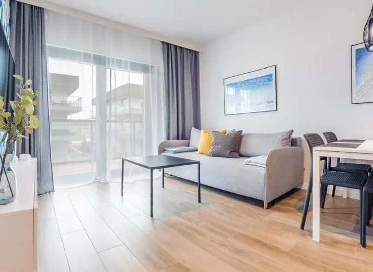 Każdy apartament jest dwupokojowy, przeznaczony dla 4 osób