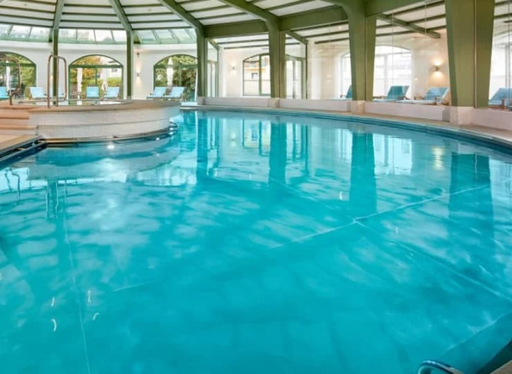 Das Alpenhaus Gasteinertal **** to alpejski hotel z basenem i strefą wellness