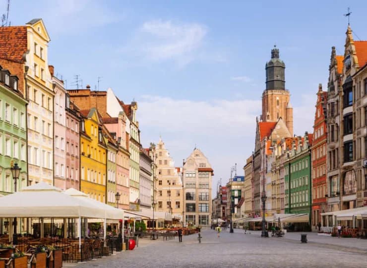 Wrocławski Rynek jest oddalony od hotelu ok. 3 minuty pieszo