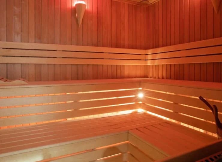 W strefie saun mieści się także sauna sucha