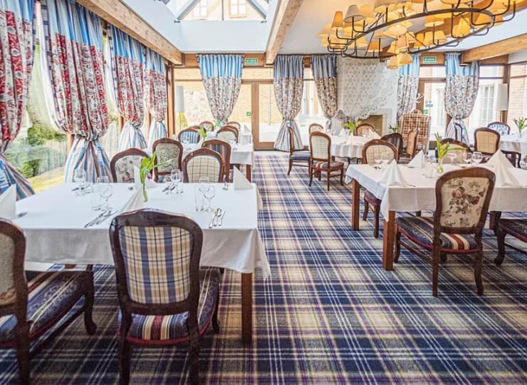 Restauracja serwuje wyśmienite dania nowoczesnej kuchni polskiej