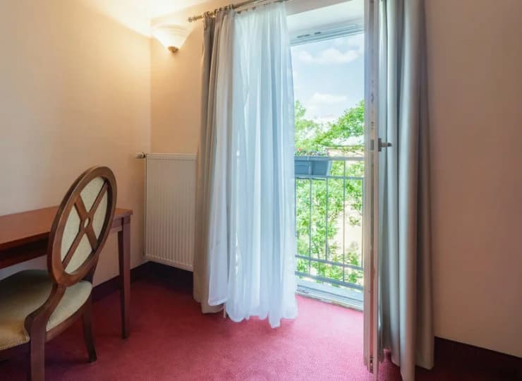 Pokój rodzinny 2+1 posiada balkon