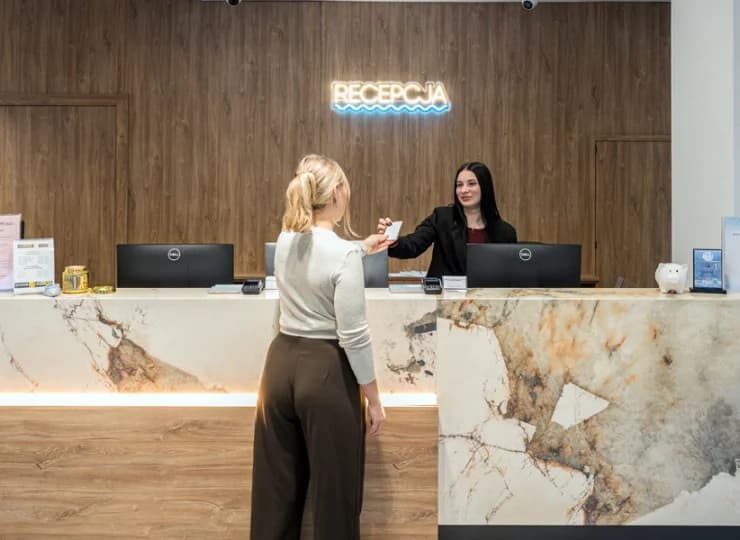 Recepcja działa tutaj całodobowo