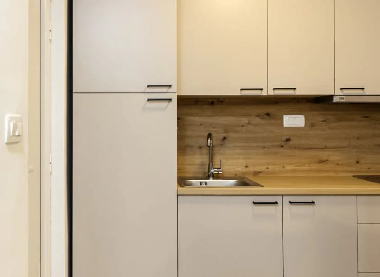 Aneks kuchenny w apartamencie family 2+2 jest wyposażony