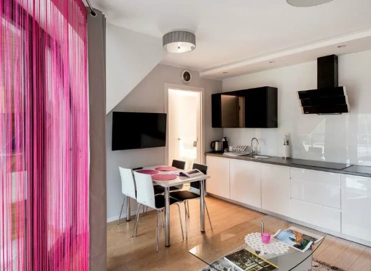 W każdym apartamencie znajduje się doskonale wyposażony aneks kuchenny