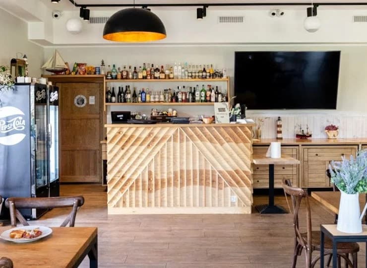 Restauracyjne sale są stylowe i przytulne