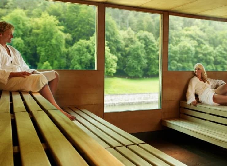 Można także skorzystać np. z sauny fińskiej, parowej, suchej