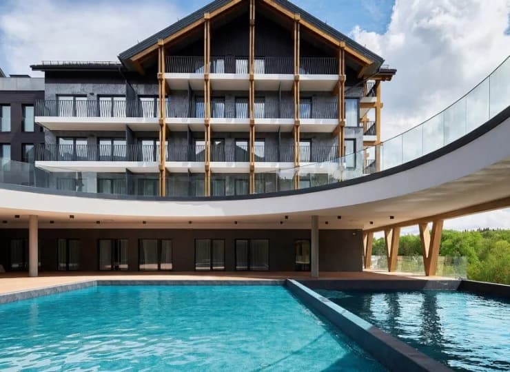 Harmony Valley to resort w Szklarskiej Porębie z podgrzewanym basenem