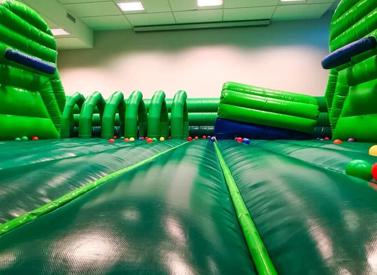 Hotel z atrakcjami dla dzieci pod Warszawą, blisko Warszawy