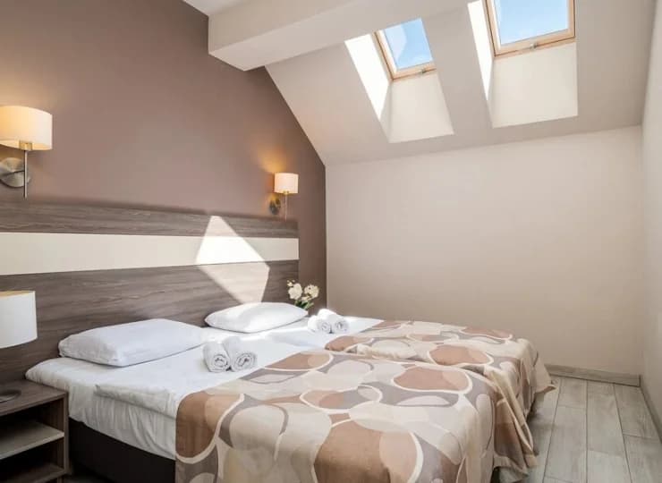 Sypialnia w Apartamencie Premium budynek boczny 4-os.