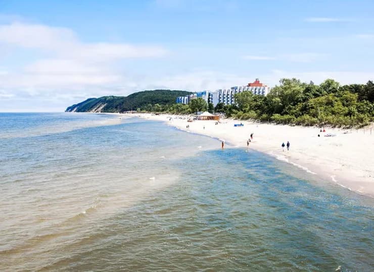Rezydencja Korab jest położona nieopodal plaży w Międzyzdrojach