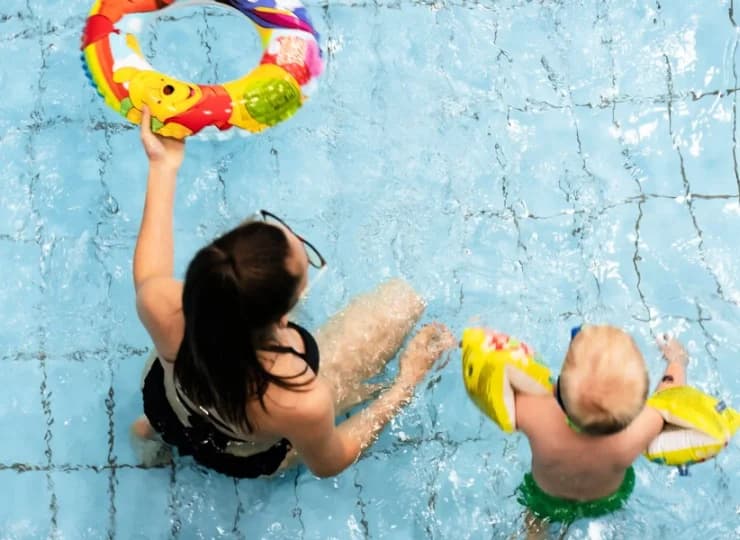 Brodzik dla dzieci zapewnia bezpieczną kąpiel dla najmłodszych