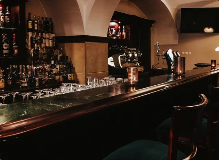 Chwilę relaksu można spędzić także w dobrze wyposażonym barze