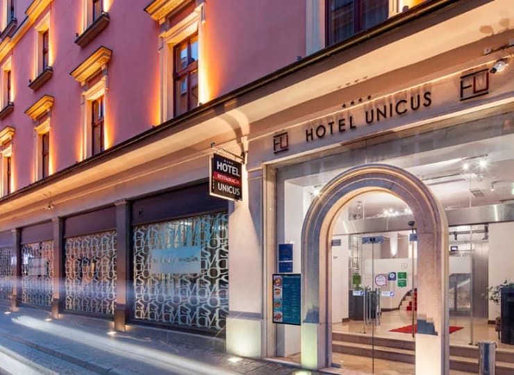 Hotel Unicus mieści się w zabytkowej kamienicy Starego Miasta