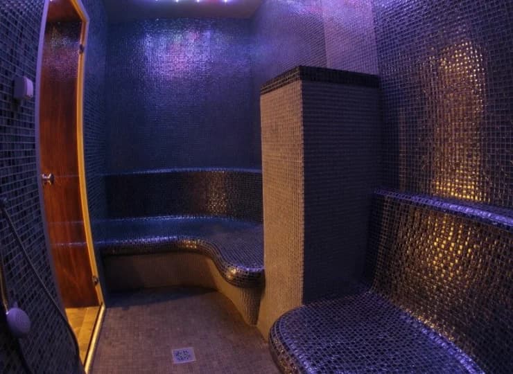 W laconium panuje temperatura w granicach 55 stopni