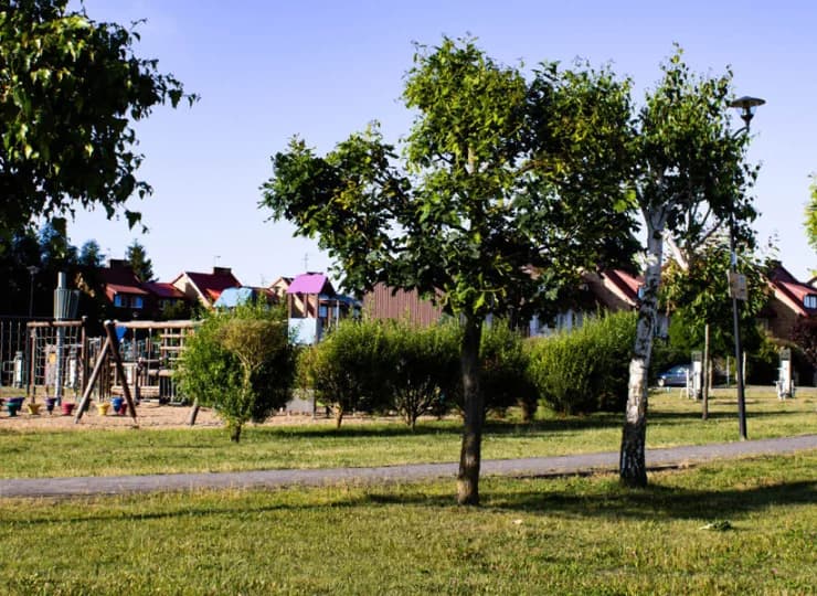 Dla dzieci przygotowano plac zabaw, rodzice mają gdzie przysiąść