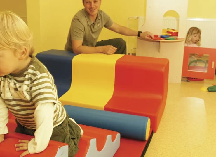 Wewnątrz także przygotowano pokój zabaw na wypadek niepogody