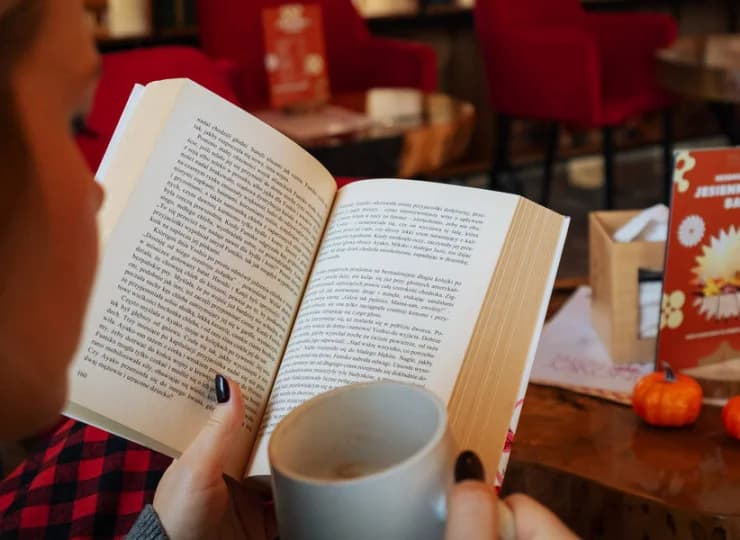 To świetne miejsce np. na wypicie kawy i ulubioną lekturę