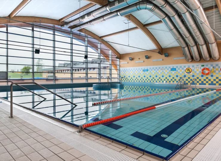 Na wszystkich czekają tutaj baseny i atrakcje wodne (400 m od resortu)