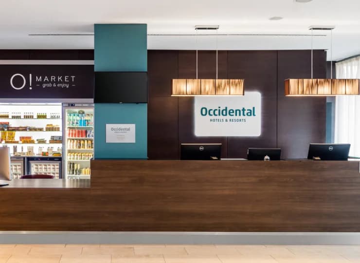 Recepcja hotelu działa całodobowo