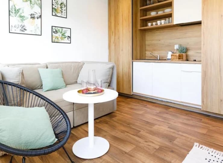 Przygotowano także wygodne apartamenty z aneksami kuchennymi