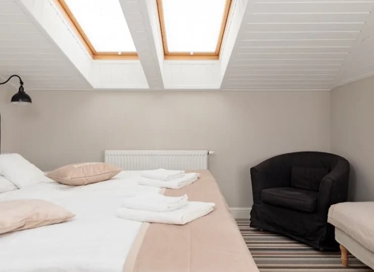 Sypialnia w apartamencie 4-os.