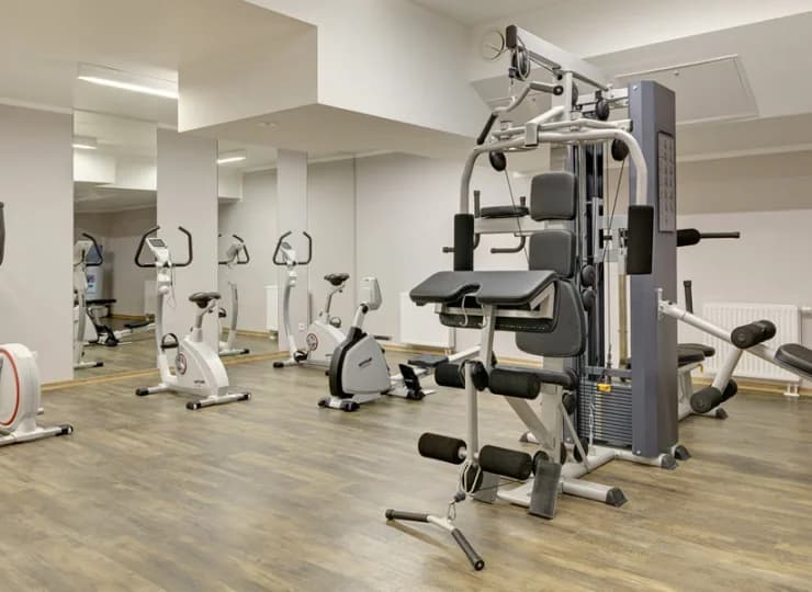 Dla gości przygotowano siłownię oraz salę fitness
