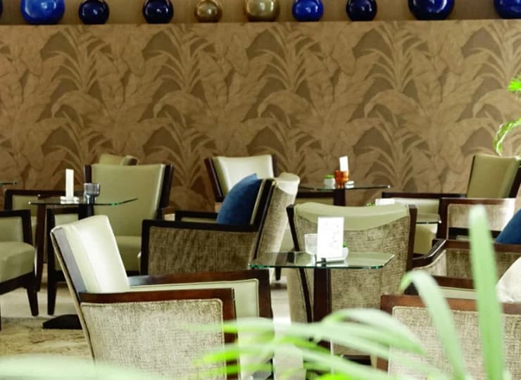 W hotelu goście mogą korzystać z restauracji śniadaniowej