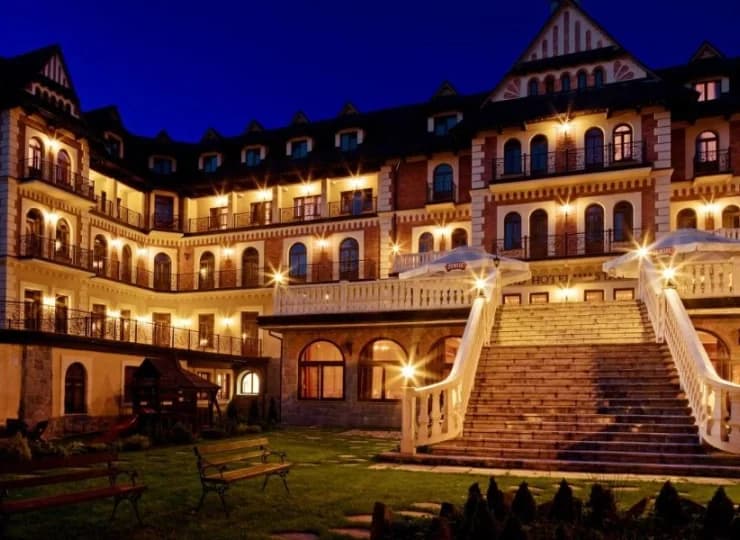 Grand Hotel **** Stamary mieści się w pięknym budynku pochodzącym z 1905 roku