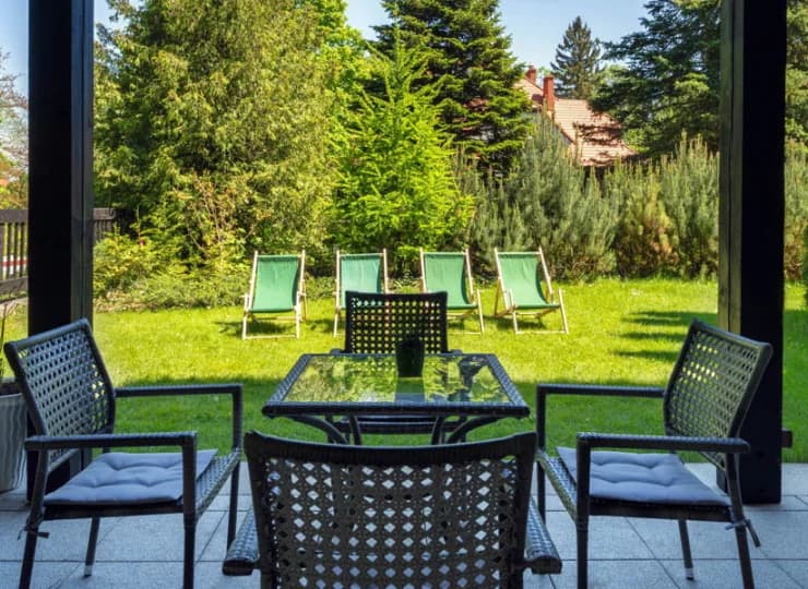 Hotel posiada zaciszny ogród
