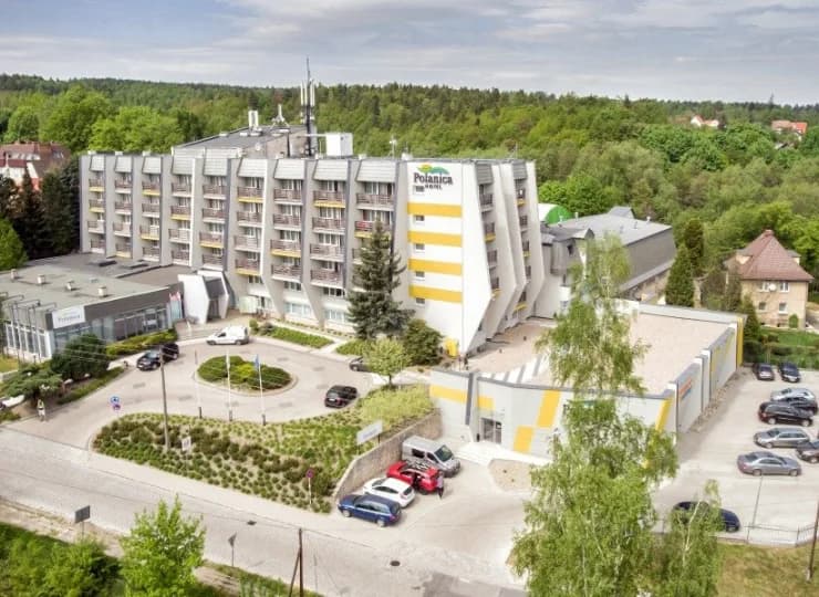 Hotel Polanica Resort*** znajduje się blisko centrum Polanicy-Zdroju