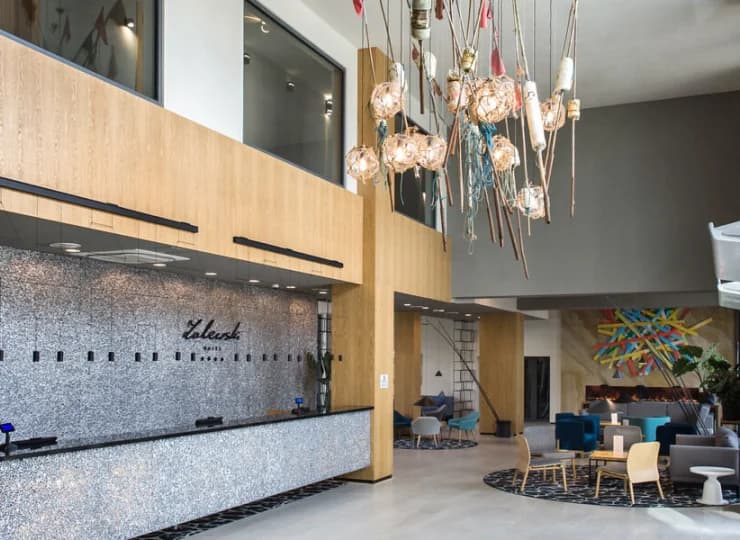 Hotelowa recepcja