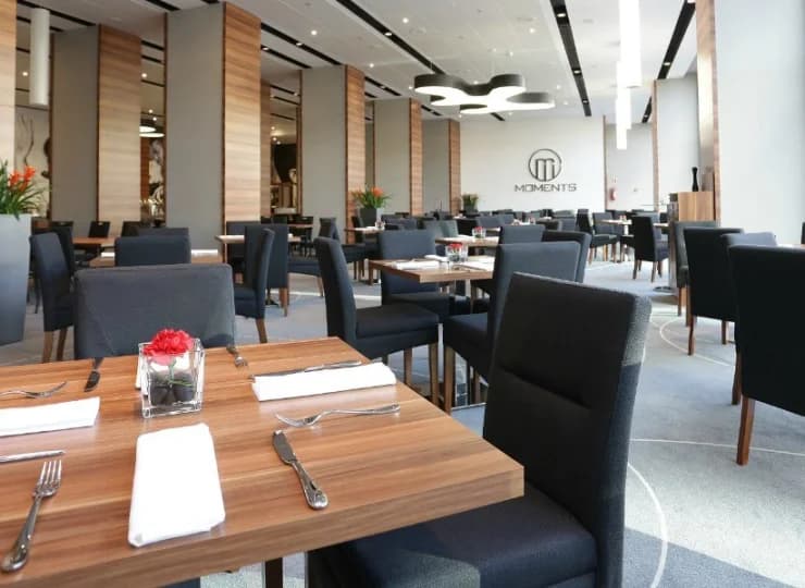 Chwalona restauracja Moments serwuje wykwintne i oryginalne dania