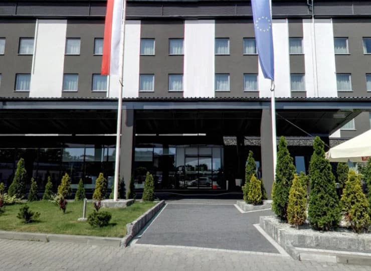 Ten nowoczesny obiekt jest idealny na pobyty służbowe i prywatne