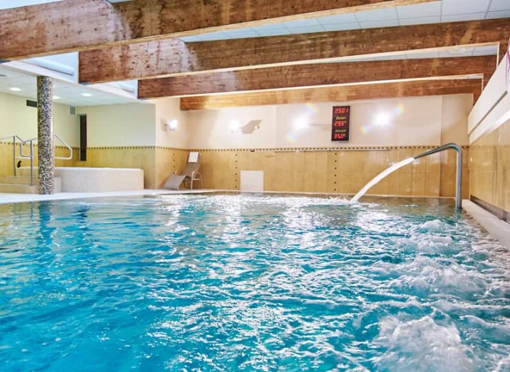 Hotel Jantar z basenem w Kołobrzegu