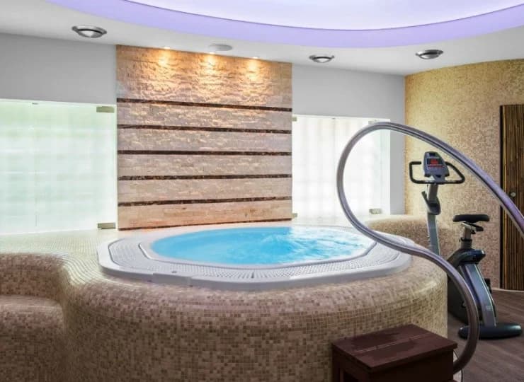 Dla gości dostępne jest również jacuzzi
