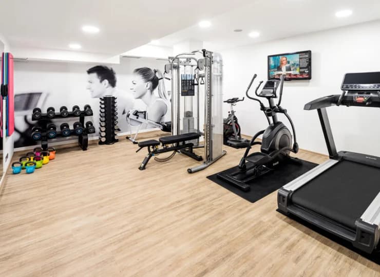 Goście mają możliwość korzystania ze strefy fitness