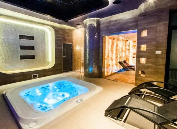 Lawendowy Zdrój z kameralną strefą wellness w Busku-Zdroju