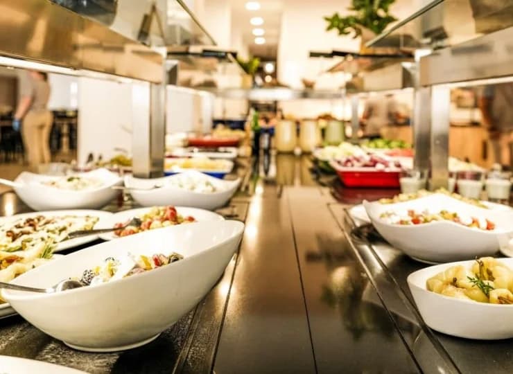 Zaton Resort ma imponującą ofertę restauracji i barów