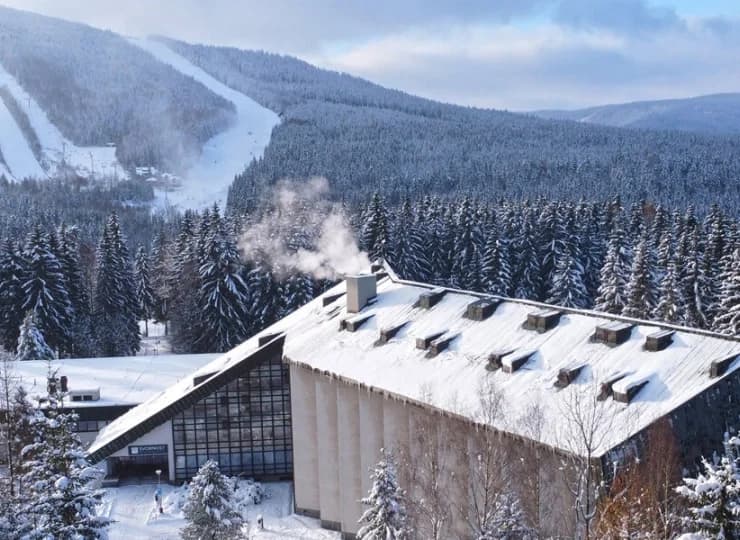Wellness Hotel Svornost**** otaczają piękne tereny spacerowe
