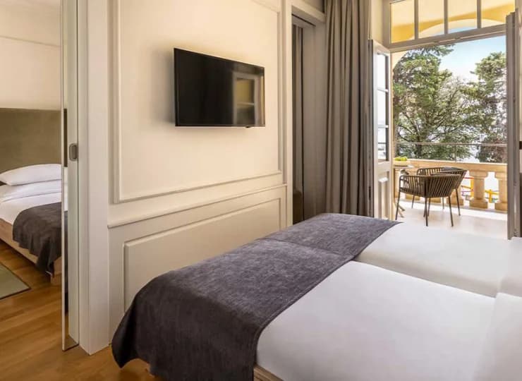 Hotel oferuje wiele łączonych pokoi - idealnych dla rodzin z dziećmi