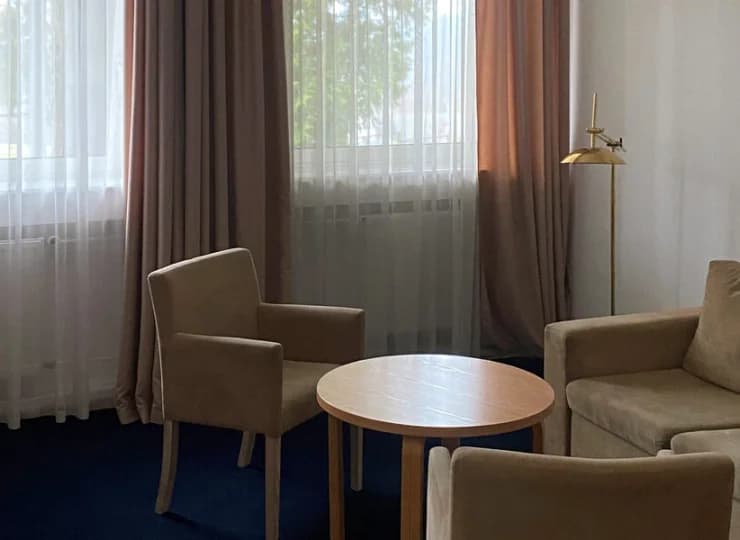 W apartamencie i studiu mieści się część wypoczynkowa