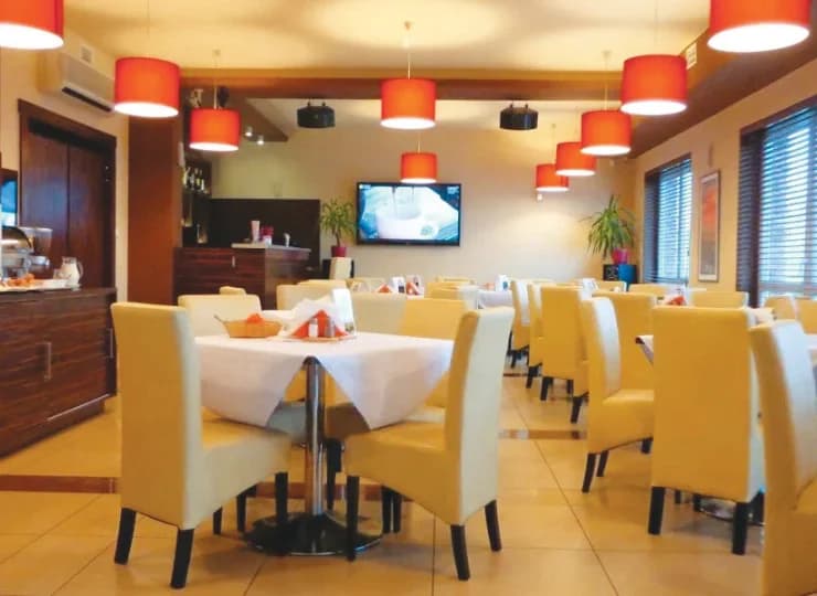 Posiłki są przygotowywane ze świeżych i dobrej jakości produktów
