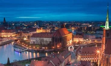 Obiekt położony jest blisko centrum Wrocławia