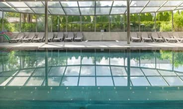 Graal SPA to obiekt z krytym basenem i strefą spa nad morzem