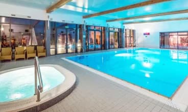 Solaris to obiekt nad morzem z basenem i strefą wellness