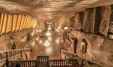 Hotel Galicja jest położony wprost przy zabytkowej Kopalni soli w Wieliczce