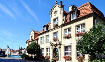 Hotel Podewils 5* zajmuje barokowy pałacyk nad Motławą