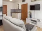 Apartament z widokiem na morze i aneksem kuchennym w budynku głównym